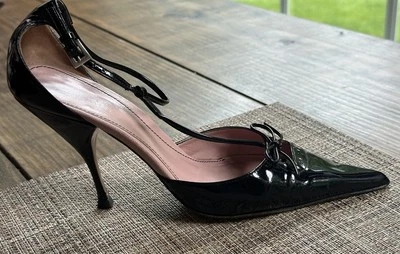 AMPUTEE RIGHT SHOE ONLY Miu Miu Black Patent Pointed Toe Heel Size 37 6 6.5 - Image 1 of 4