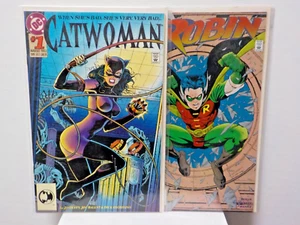 C0911 DC Comics "Catwoman 1993 #1 & Robin 1993 #1" Embossed Comic Lot - Picture 1 of 5