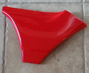 HONDA TRX 400, 450 CAPATAZ ROJO PANEL LATERAL DERECHO RETROCESO, CUBIERTA DE ARRANQUE TIRADOR - Imagen 1 de 3