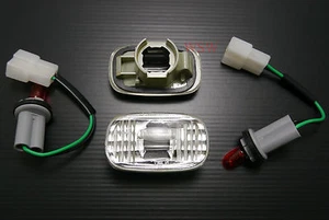 INDICATOR GUARD REPEATER BLINKER LIGHT HOLDEN RODEO RA / ISUZU DMAX - PAIR 03-08 - Picture 1 of 3