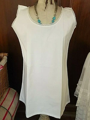 Chemise de jour ancienne coton  avec denetelle   sans manches  - Photo 1/4