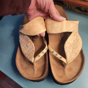 Betula Birkenstock Bombay Leaf Beige Birko-Flor Nieten Sandalen Gr. 40 US 9 Reg. - Bild 1 von 13