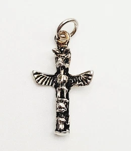 Totem Pole Teeny Tiny 925 Sterling Silver Pendant Charm - Picture 1 of 15