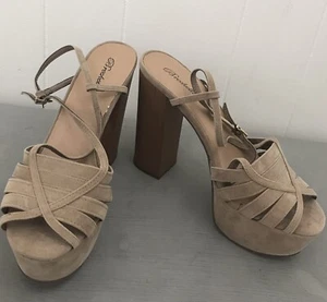 BRECKELLE'S Tan Ankle Strap Peep Toe Platform Women's 9 Chunky High Heels Pumps - Picture 1 of 12