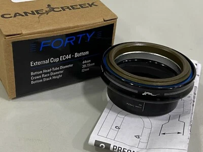 Cane Creek 40-Series Forty Headset Bottom External Cup EC44/40 Black #BAA0085K - Image 1 of 4
