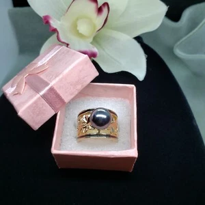 15mm Gold Hawaiian Heirloom Plumeria Pearl Ring - Picture 1 of 7