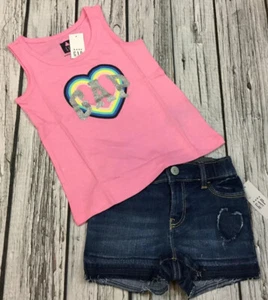 Baby Gap Girls 12-18 Months Pink Heart Shirt & Heart Denim Shorts Outfit. Nwt - Picture 1 of 6