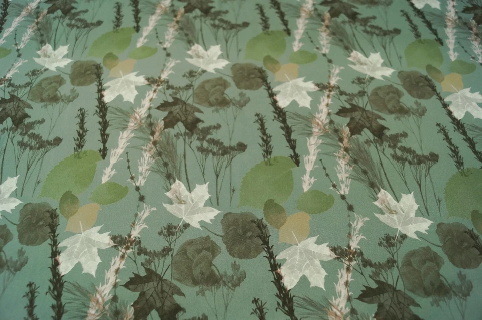 Softshell Druck Stoff KATINOH Modestoffe Outdoorstoffe  50x145 cm Blätterspiel - Bild 1 von 1