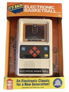 2014 Mattel Basic Fun Electronic Basketball Handheld Game Brand (Factory Sealed) - Picture 1 of 6