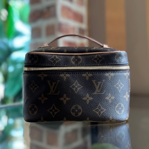 LOUIS VUITTON（LV） LOUIS VUITTON bella custodia in tela con monogramma BB