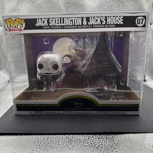 Funko Pop! Town: Disney - Jack Skellington & Jack's House #7 - Picture 1 of 8