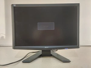 GOOD CONDITION Acer X193W 20inch LCD Widescreen Monitor VGA Only HD Black - Picture 1 of 7