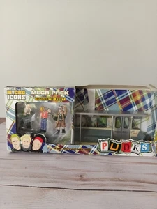 Micro Icons Punks Subway Car Serie 1, 2004 - Bild 1 von 6