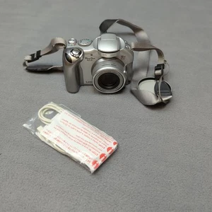 Canon PC 1058 Power Shot S1 IS Digital Camera 10X Zoom For Parts Only - Picture 1 of 10