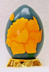 Easter Egg Gourd - Country Blue w Daffodil Flower - 2 3/4" tall - Without Stand - Picture 1 of 2