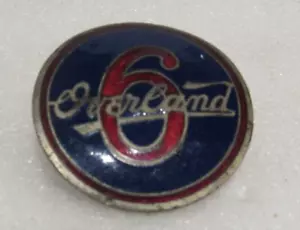 Emblema distintivo radiatore auto Overland 6 vintage metallo smaltato originale USA - Foto 1 di 4