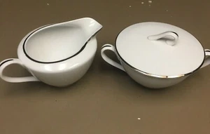 Norcrest Classic Fine China Milchkännchen & Zucker mit Deckel Set weiß mit Silberrand - Bild 1 von 6