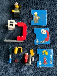 Lego City Fire Fighter Minifig Hydrant Water advent calendar - Picture 1 of 3