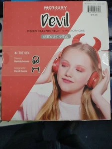 Merkury Innovations - Devil Stereo Headphones With Microphone - Picture 1 of 3
