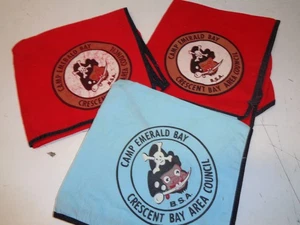 Vintage CAMP SMARAGD BAY HALSTUCH Pfadfinder Halbmond Bay Rat Menge 3 - Bild 1 von 2