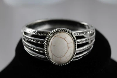 PULSERA BRAZALETE PIEDRA BLANCO ROTO SUROESTE 7"~GRABADA~SÍMBOLOS~1.5"W~NATIVO AMERICANO Foto 1 de 4