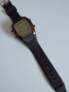 Multifunktions Digitaluhr  mit Schrittzähler - Bild 1 von 5