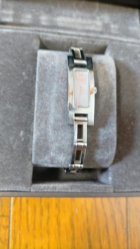 Gucci QZ 3900L Orologio Donna Quadrato Quadrante Conchiglia Acciaio Inox 12x33 8mm 