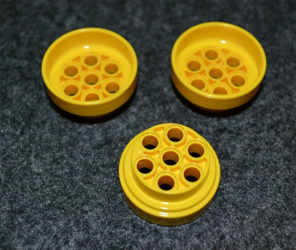 (3) 4x4 Yellow Round Technic w/ 7 Center Holes / Stackable ~ Lego ~ NEW ~ - Image 1 of 1