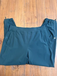 Lululemon Adapted State kurz geschnittene Damen-Jogginghose mit hohem Bund Größe 6 - Bild 1 von 4