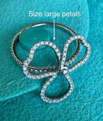 TIFFANY & CO. Platinum Pt950 Diamond LARGE Paper Flowers Ring Sz 6 - Image 1 of 4