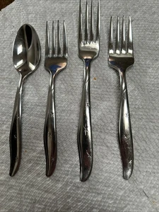 4 pcs MarCrest Stainless Flatware Atomic Star Starburst MCM 3 Forks 1 tsp Exc - Picture 1 of 4
