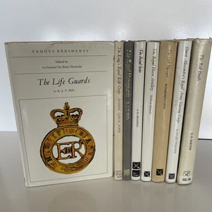 Famous Regiments x8 First Edition British Army Books – Infantry Cavalry Units - Foto 1 di 21