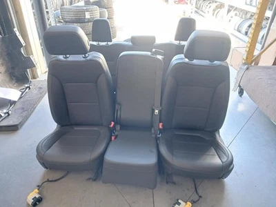 Juego de asientos manuales de vinilo negro cabina extendida Chevrolet Silverado 2500 '20-'24 OEM Foto 1 de 4