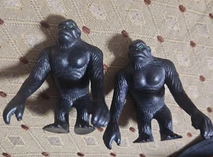 Vintage 2.5” King Kong Gorilla Toy Hong Kong Plastic Mini Small nice shape - Picture 1 of 4