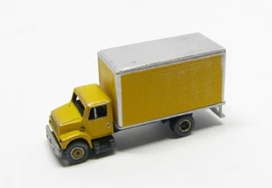 Z Scale "I" Class 16 Ft. Van Truck Kit by Showcase Miniatures (4032) - Picture 1 of 4