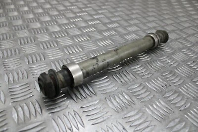 Suzuki GSXR 750 K9 2009 # husillo de rueda trasera y espaciadores 2008 > 2010 Foto 1 de 3