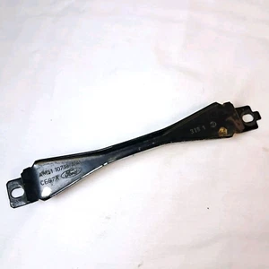 Soporte de sujeción de batería Ford Focus 2012-2018 OEM AM51-10718-AA - Imagen 1 de 7