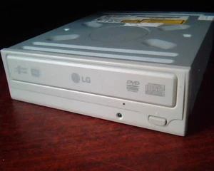 LG Super Multi DVD Rewritable Model GSA-H22N September 2006 Rom Ver 1.00 Drive  - Picture 1 of 4