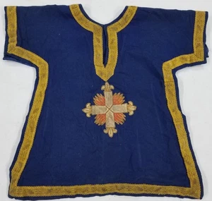 Antiker liturgischer Dalmatiker mit Applikation Patonce Kreuz & Metallrand 59x49cm - Bild 1 von 13