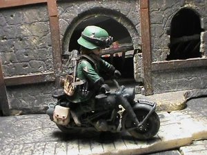 PLAYMOBIL CUSTOM MOTO BMW+ SUBOFICIAL (FRANCE-1942) REF-001 - Bild 1 von 14
