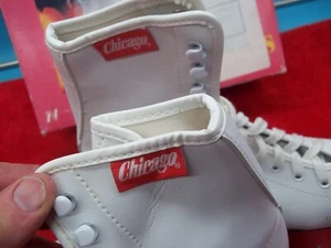 Vintage White Roller Skates Chicago Style 400 Size 5 w/ box (PC-6) - Picture 1 of 6