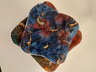 Microwave Bowl Cozies - Set of 2 - Southwest Kokapeli Theme / Tiny Polka Dots Foto 1 de 3