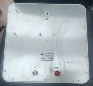 MTI WIRELESS EDGE MT006D07VH Subscriber 470-698MHz 8 dBi Dual Pol V+H Antenna - Picture 1 of 3