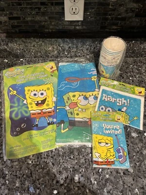 Vtg Spongebob SquarePants Party Bundle Invitations 8ct Cups Centerpiece Table - Image 1 of 4