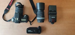 Pentax K K200D 10.2MP Digitalkamera - Schwarz (Kit mit 18-55mm und 55-200mm. ++ - Bild 1 von 8