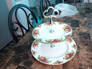 VTG Old Country Roses by Royal Albert 2 tiered serving tray. 8" -10.5" - Picture 1 of 16