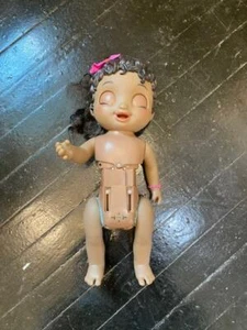 Muñeca Baby Alive bebé afroamericana a pilas - Imagen 1 de 4