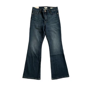 Jessica Simpson Women's High Rise Fitted Flare Jean, JJSB16035 - Picture 1 of 9