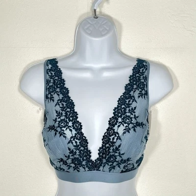 Nuevo con etiquetas Sujetador inalámbrico Wacoal 42 abrazo encaje copa suave 852191 azul/titán para mujer Foto 1 de 4