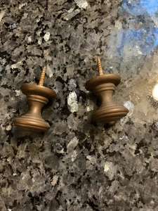 Pair Of Vintage Knobs - Picture 1 of 2